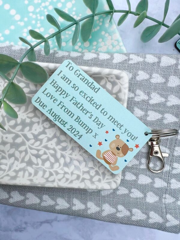 Grandad Love From Bump Father's Day 2025 Baby Bump Keyring (PR) - Image 2