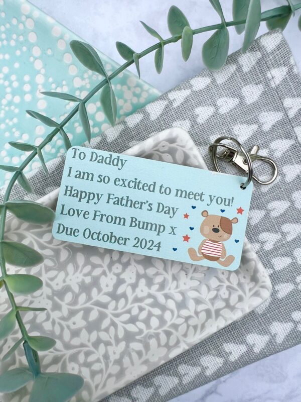 Daddy Love From Bump Father's Day 2025 Baby Bump Keyring (PR) - Image 3