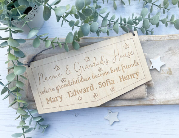 Grandparents House Personalised PLY Hanging Sign