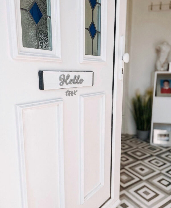 HELLO 3D Acrylic Front Door Sign & Vine - Letterbox Sign - Image 5