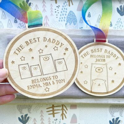 Best DADDY AWARD - Personalised Wooden Medal For Daddy
