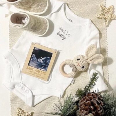 We Can't Wait To Meet You Hanging Frame Scan Decoration