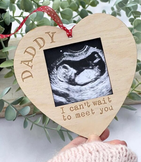 Daddy To Be Heart Frame Decoration