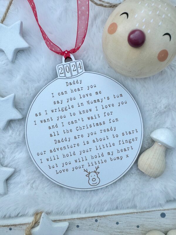 Merry Christmas 2024 Daddy To Be Hanging PLY Bauble Decoration (WH) - Image 4