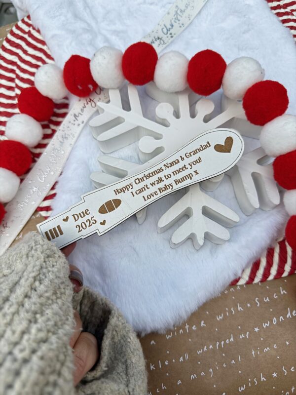 Merry Christmas Wooden Pregnancy Test - GRANDPARENTS Pregnancy Announcement (WH) - Image 3