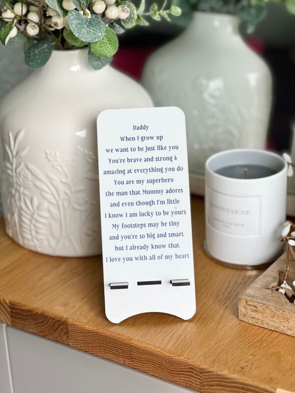 Daddy Poem Mobile Phone Stand (WH) - Image 2