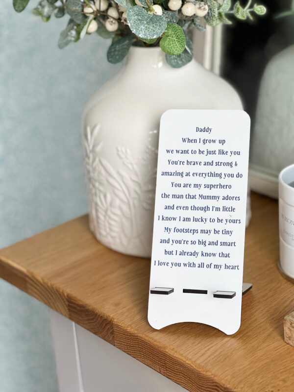Daddy Poem Mobile Phone Stand (WH)