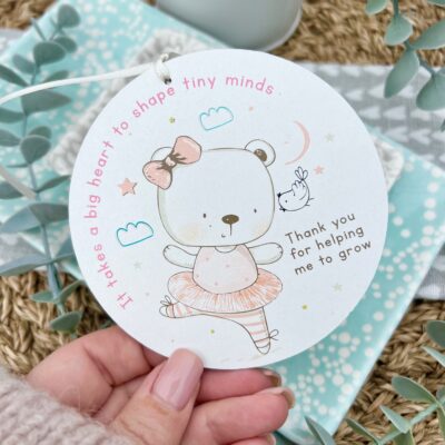 Big Heart Shape Tiny Minds Teacher Gift, Thank You Teacher Gift (PR)