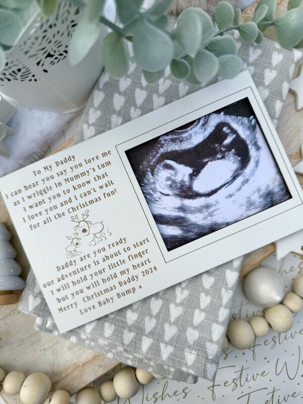 Christmas Pregnancy Magnet Scan Frame Decoration - Daddy To (WH) - Image 2